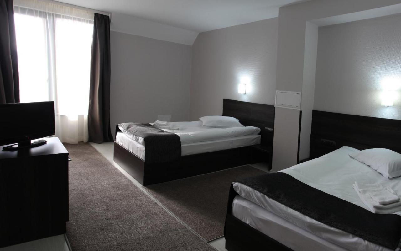 Hotel Idol Targovishte  Room photo